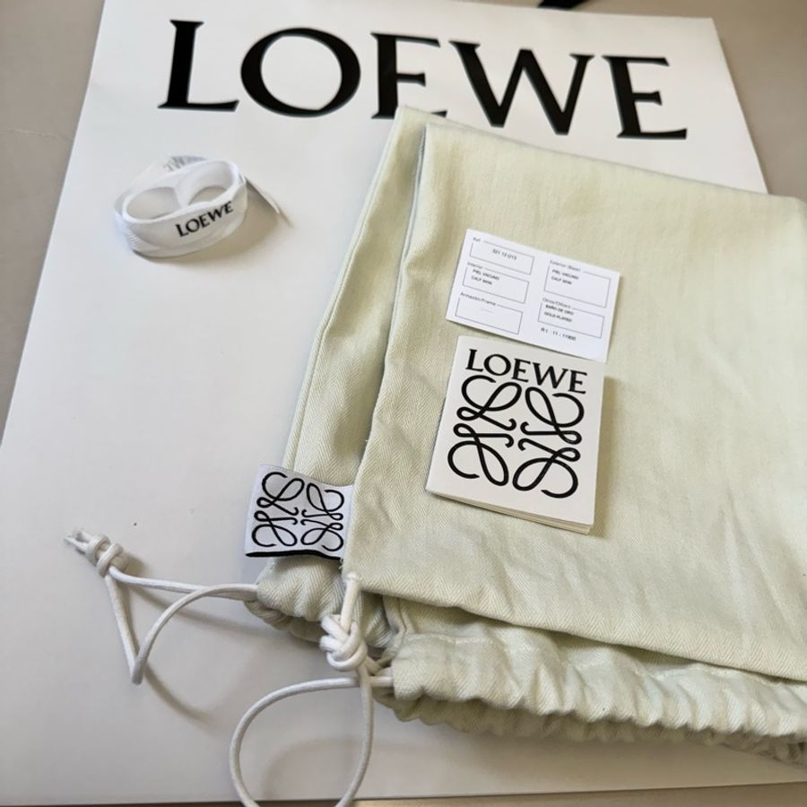 LOEWE Gate Bucket 水桶包-6