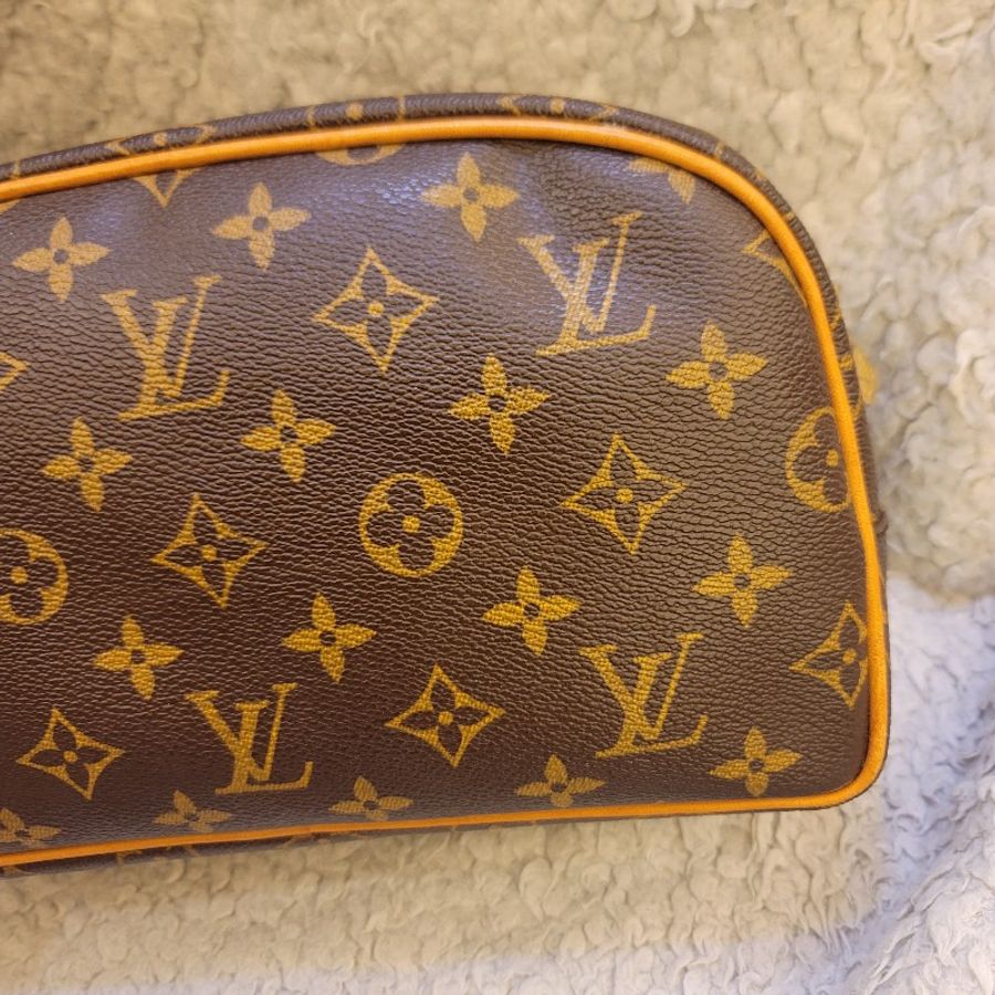 ♥年中優惠♥LV 經典老花 大化妝包 盥洗包 收納袋-5