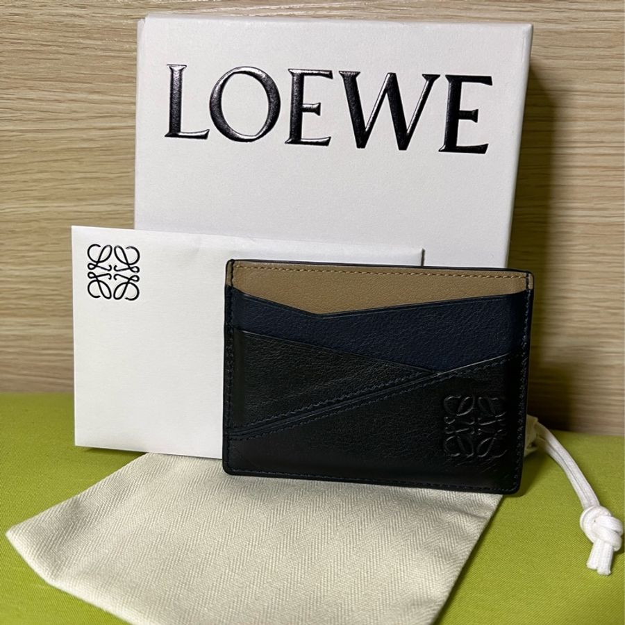 Loewe plain cardholder (Loewe經典牛皮卡片套)-0