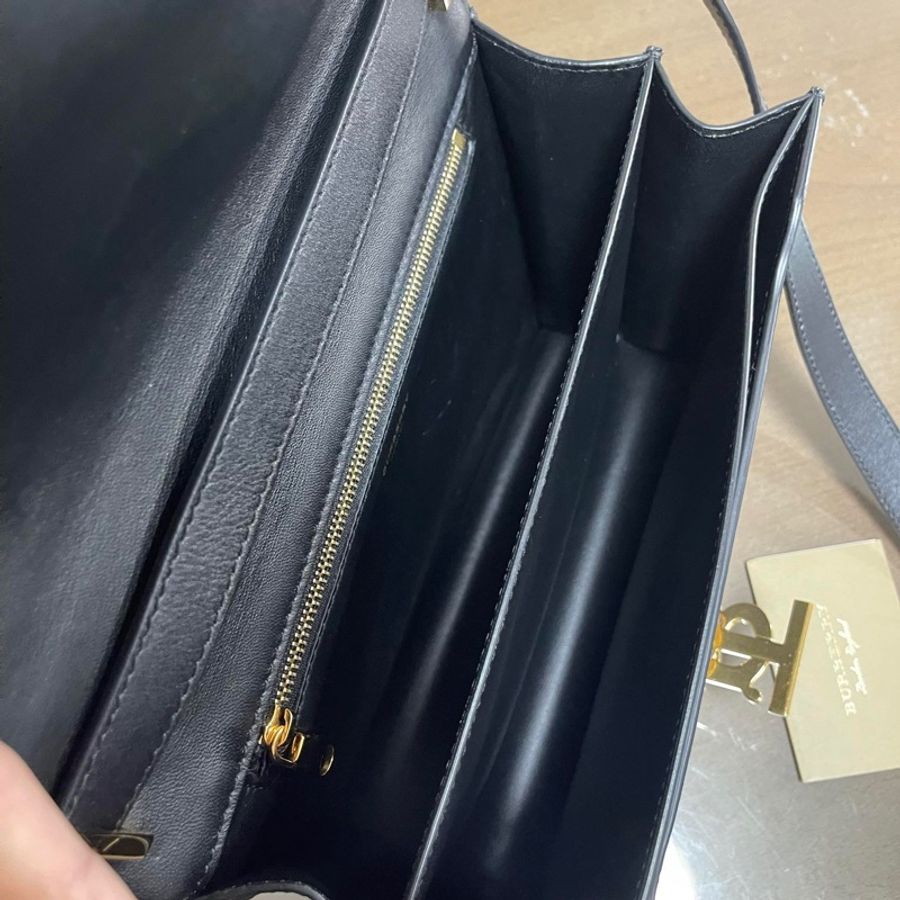 BURBERRY TB皮革翻蓋肩背/斜背包-3