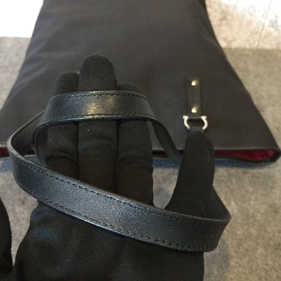 SALVATORE FERRAGAMO 黑色布面 LOGO直立 購物包 /肩背包/側肩包-8