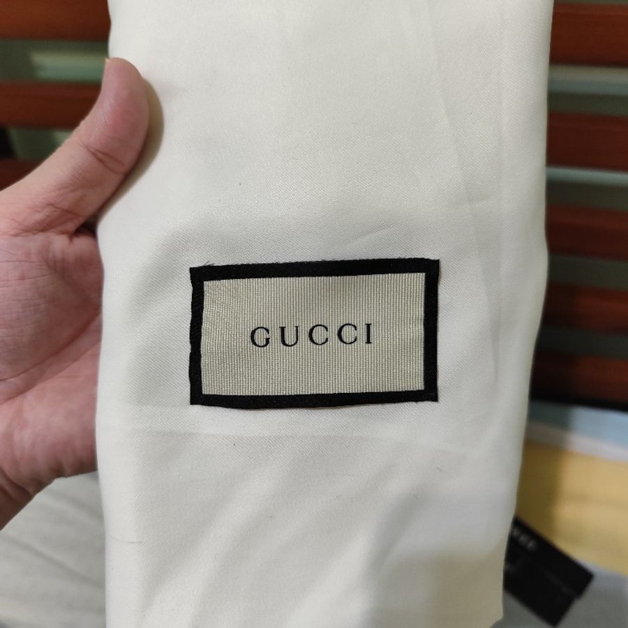GUCCI GG Marmont 山型紋絎縫相機包(粉/24cm) 全新(不可議)-24