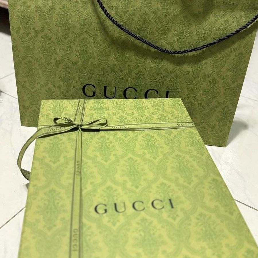 Gucci 黑Marmont掀蓋鏈包22-11
