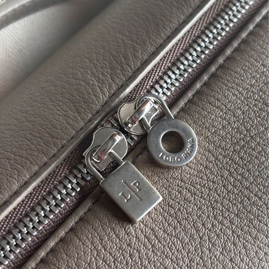 Loro Piana L19 全新未用的最美最夯大象灰-6