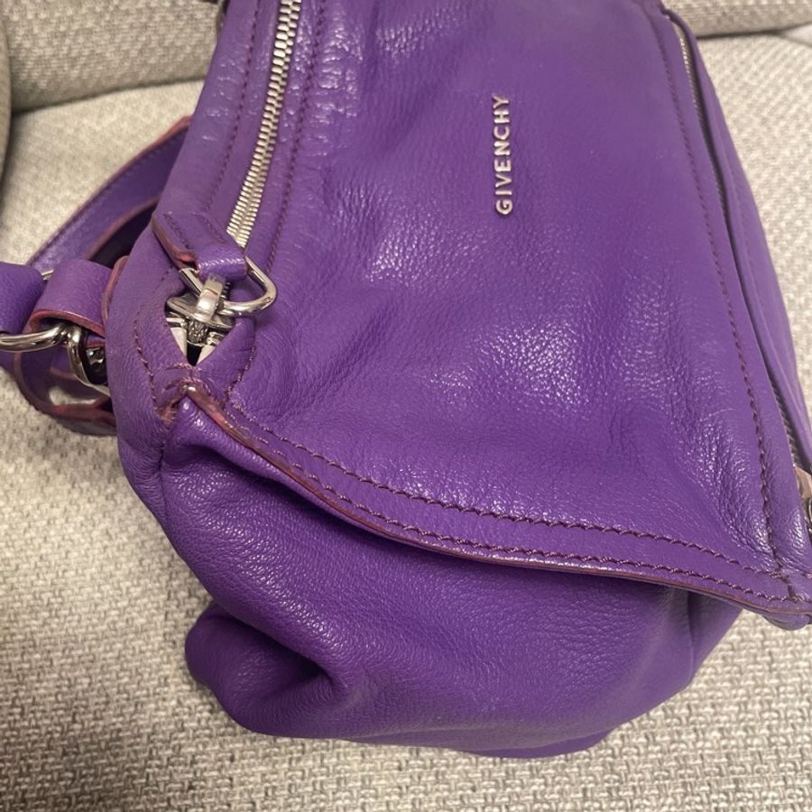 Givenchy Pandora-15