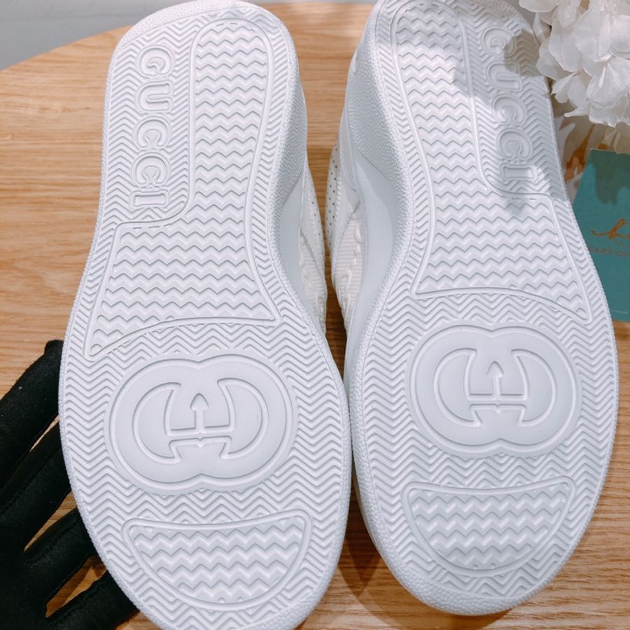 GUCCI 古馳經典大花紋女裝全白色皮款休閒波鞋WOMEN GG EMBOSSED SNEAKER LEATHER-5