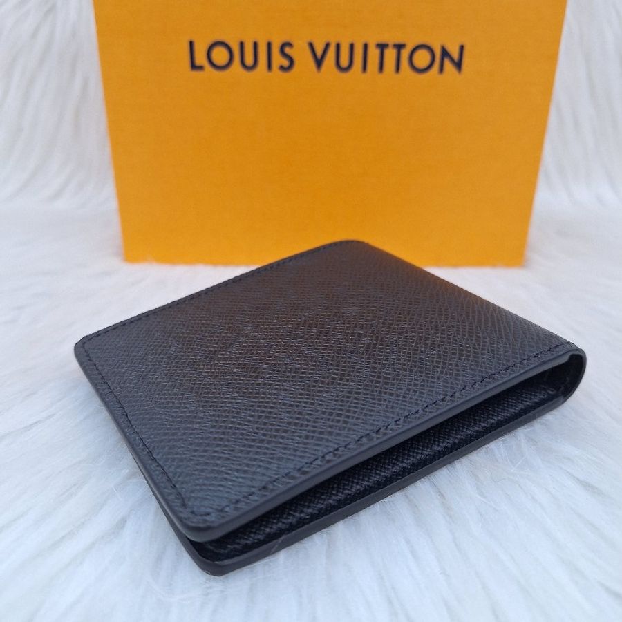 LV M30539 黑 TAIGA 全皮 荔枝皮 信用卡夾/ 名片夾/男短皮夾-4