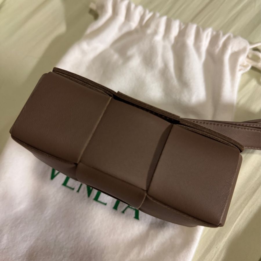 Bottega Veneta Intreccio Cassette Mini Bag-7