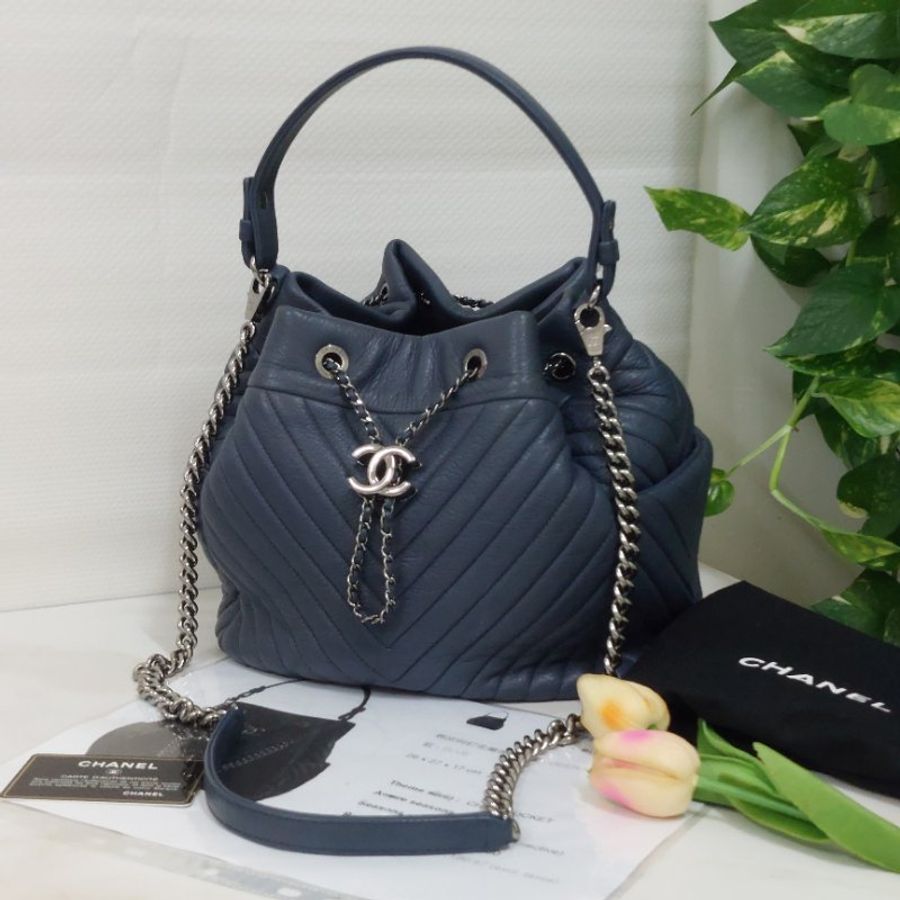Chanel 香奈兒🌈實品拍照🌈水桶包藍色 鹿皮 三用包 (手提、側背、斜背)~二手-13