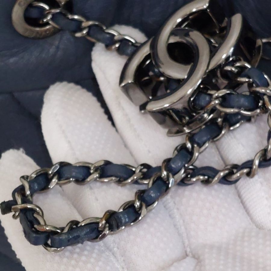 Chanel 香奈兒🌈實品拍照🌈水桶包藍色 鹿皮 三用包 (手提、側背、斜背)~二手-53