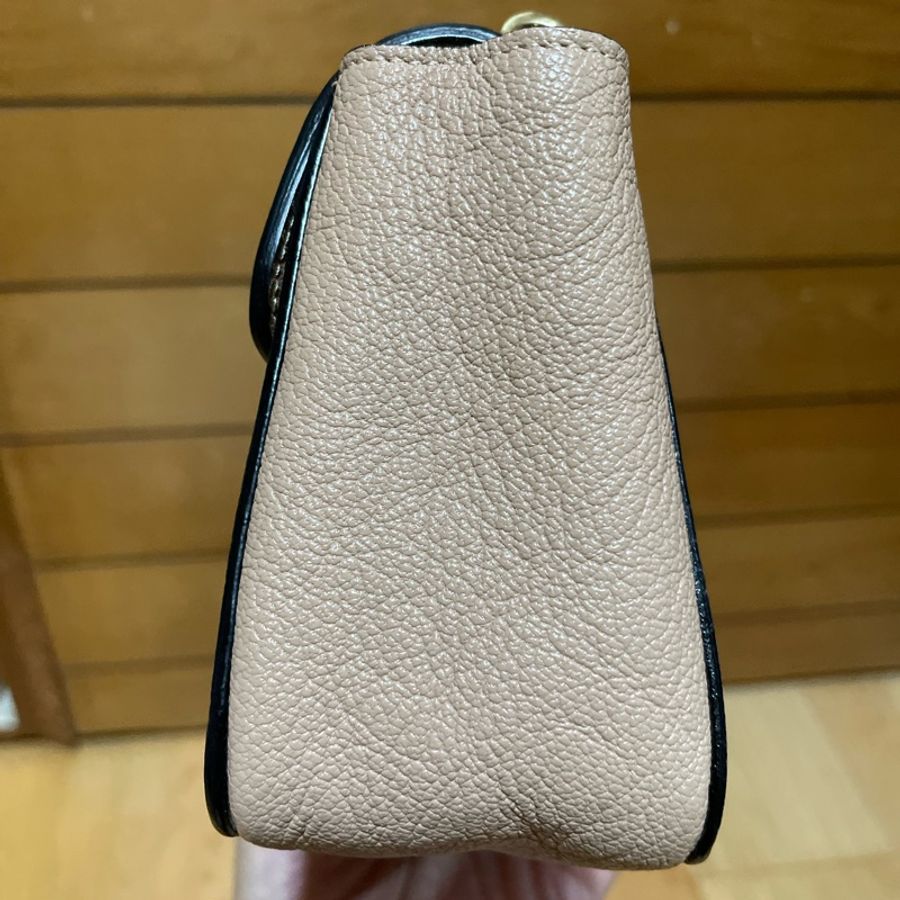 Chloe 經典梅花扣可肩背/斜背包 奶茶色-8