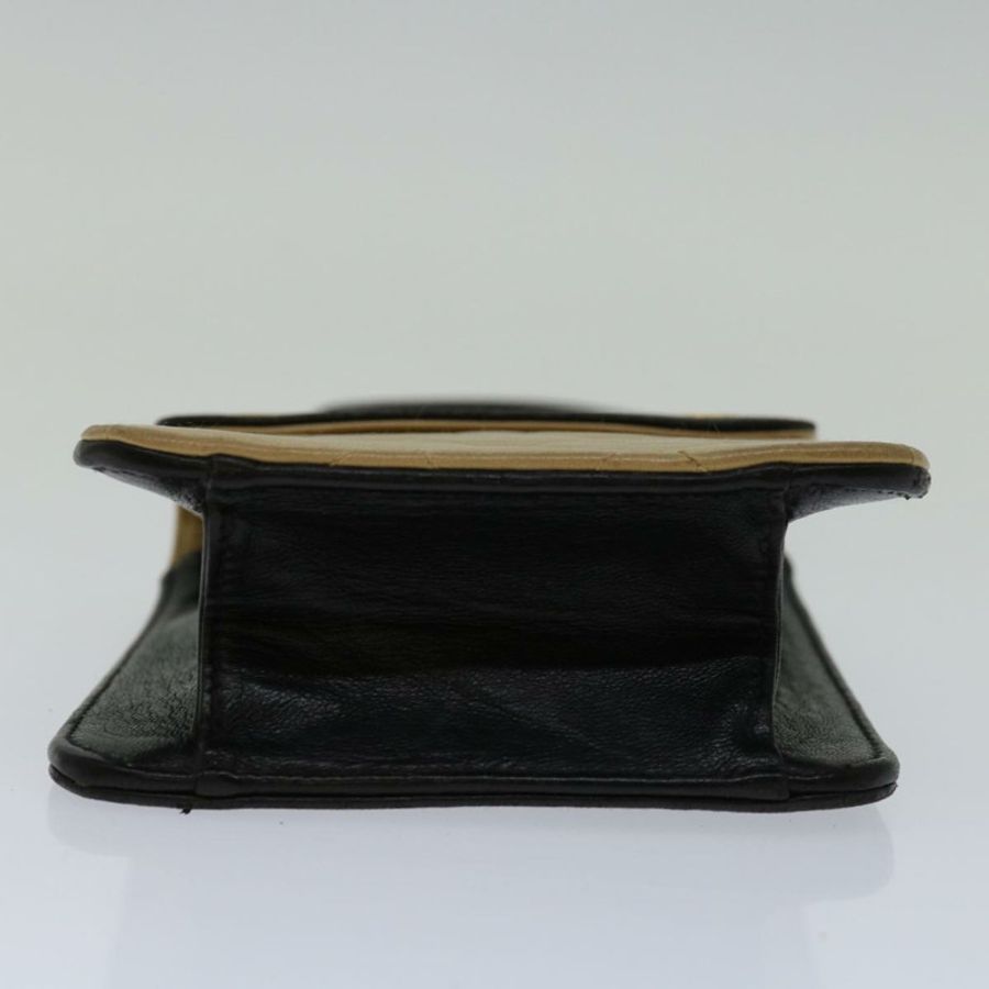 【日本直送】香奈兒 Matelasse 手提包 皮革 米色 CC 正品 68905A-4