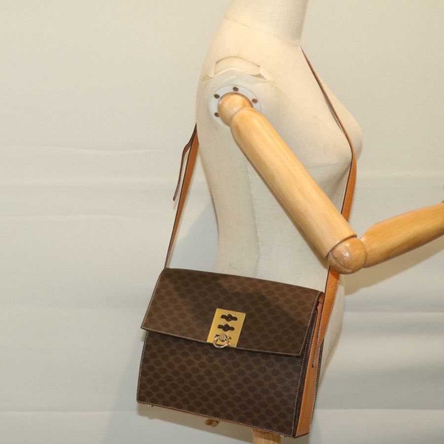 【日本直送】CELINE Macadam帆布肩背包 PVC棕色 正品 69278-22