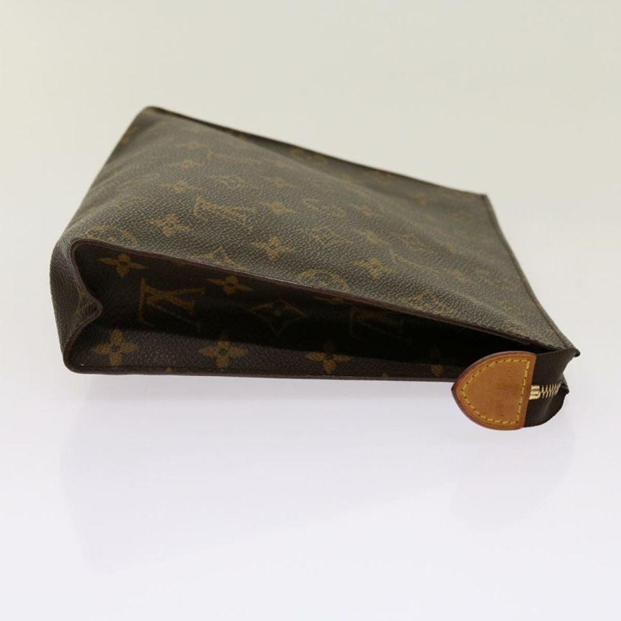 【日本直送】路易威登 Monogram Poche Toilette 26 手拿包 M47542 LV Auth am5979-2