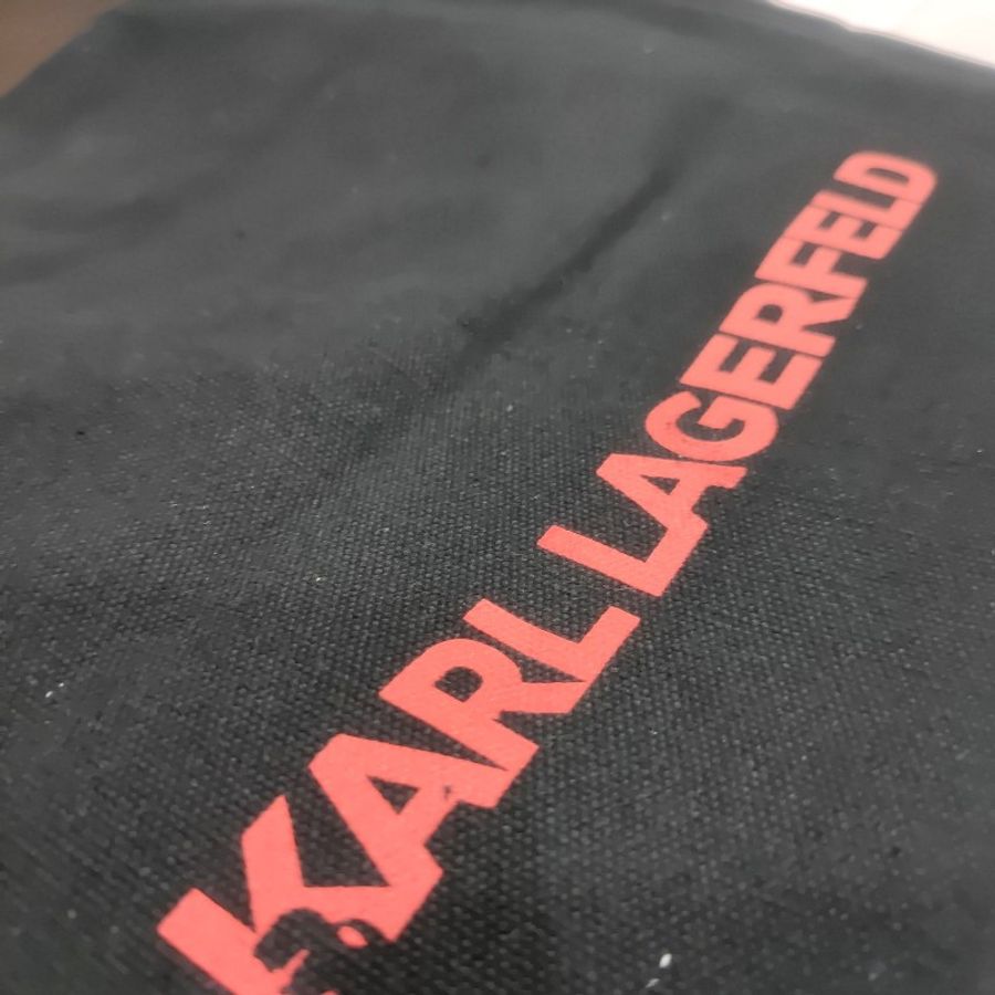 KARL LAGERFELD 歐牌龍年特殊款帆布托特包-3
