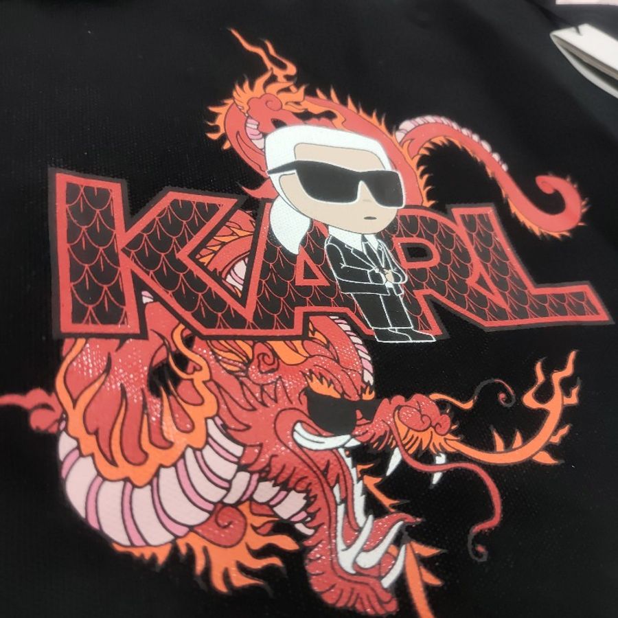 KARL LAGERFELD 歐牌龍年特殊款帆布托特包-12