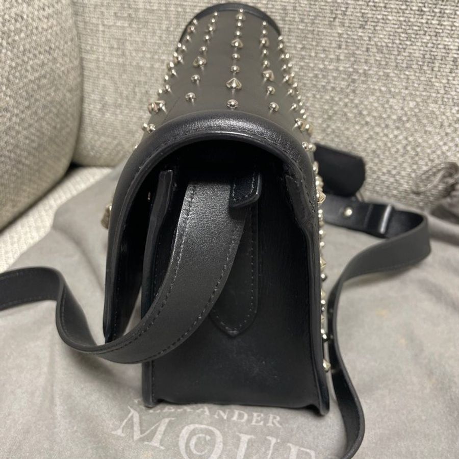 ALEXANDER MCQUEEN-3