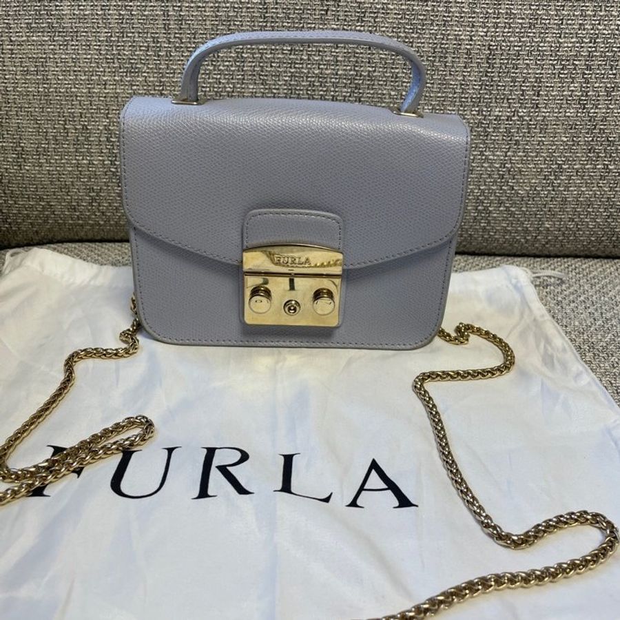 Furla-0