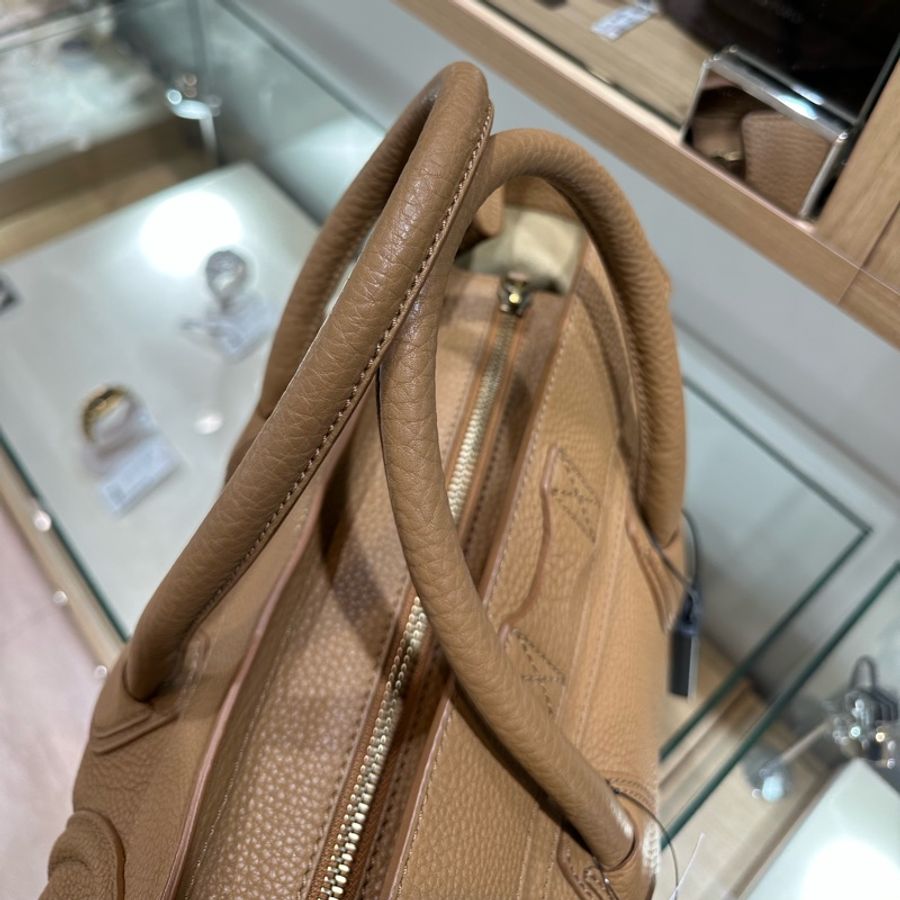 【Celine】咖啡色手提包 囧臉包-25
