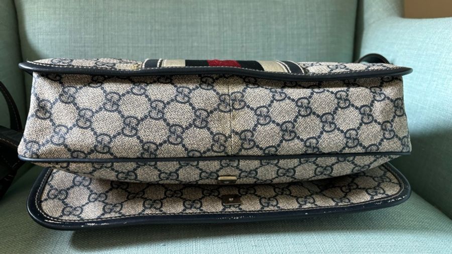 GUCCI防水布斜背包-8