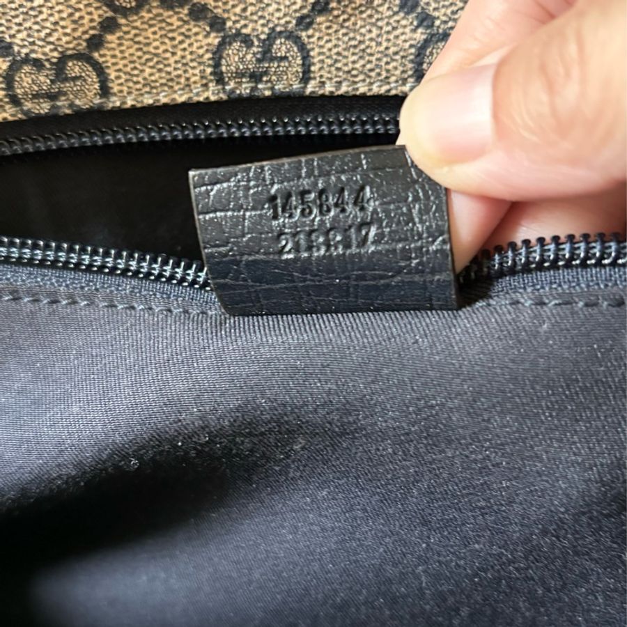 GUCCI防水布斜背包-13