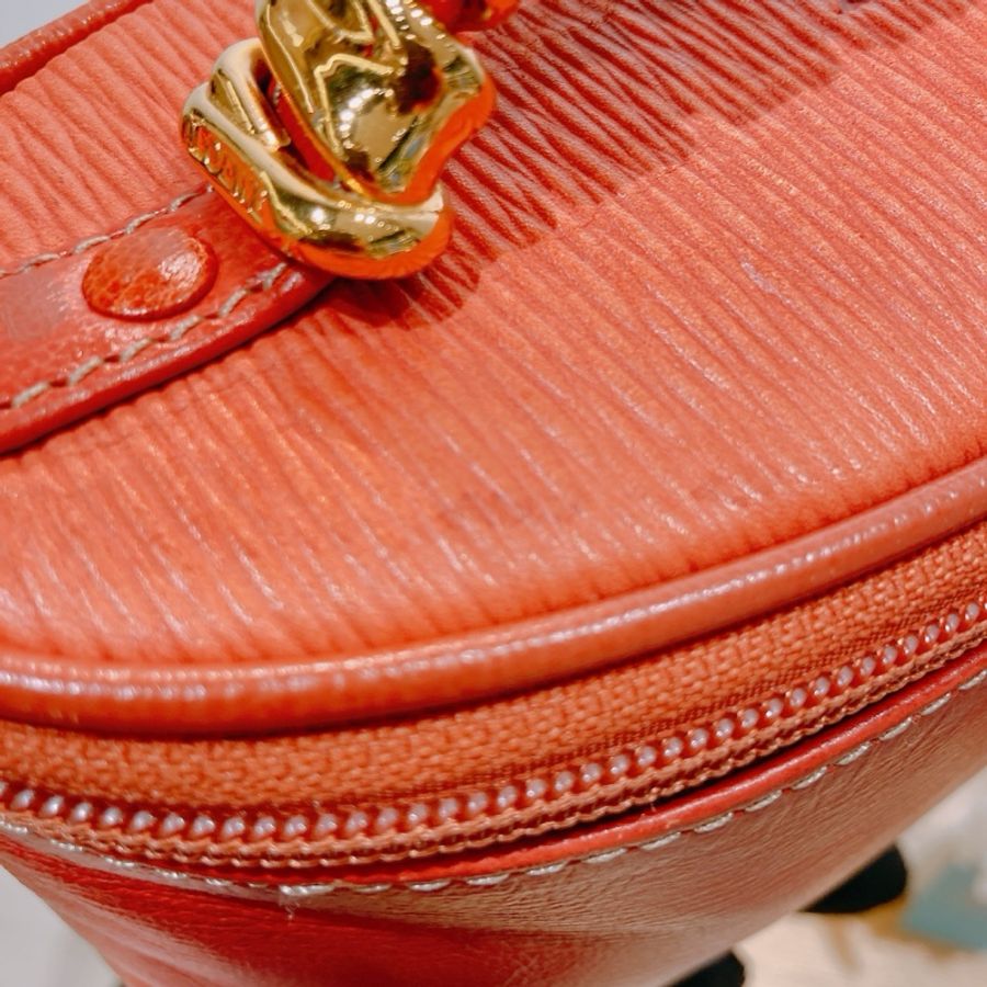 LOEWE 內爾威復古牛皮手拿包VINTAGE HANDLE BAG CALF SKIN-6