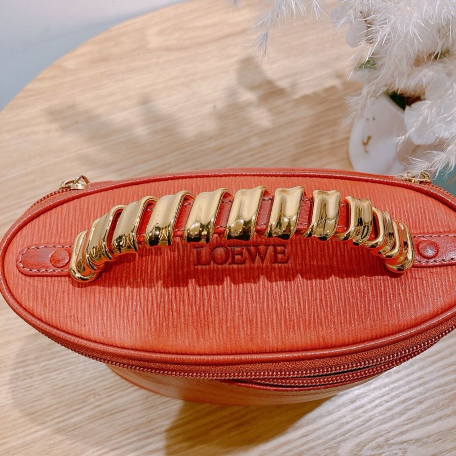 LOEWE 內爾威復古牛皮手拿包VINTAGE HANDLE BAG CALF SKIN-15