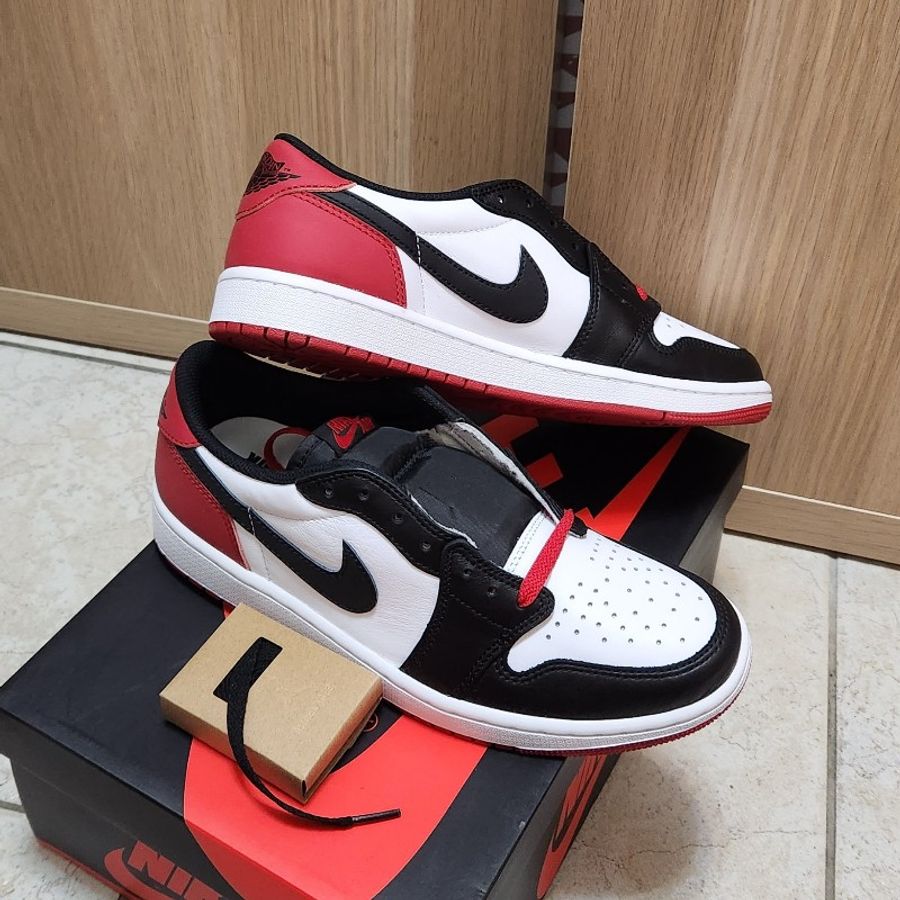 全新 Nike Air Jordan 1 Retro Low OG 男鞋 Black Toe AJ1 全新未試穿落地 US9 附鞋盒鞋帶-4