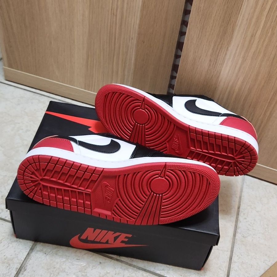 全新 Nike Air Jordan 1 Retro Low OG 男鞋 Black Toe AJ1 全新未試穿落地 US9 附鞋盒鞋帶-6