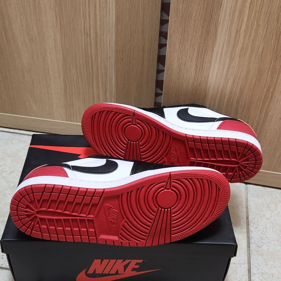 全新 Nike Air Jordan 1 Retro Low OG 男鞋 Black Toe AJ1 全新未試穿落地 US9 附鞋盒鞋帶-11