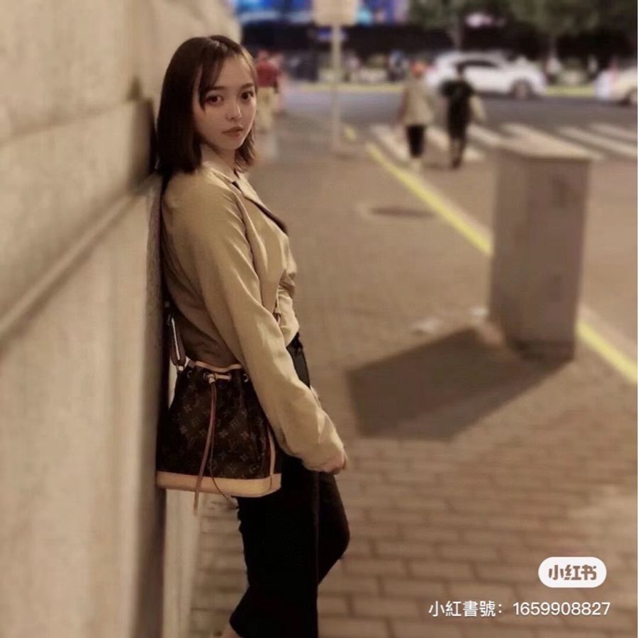 LV 經典 Monogram NOE BB 束口肩背水桶包 斜背包 ⭕️晶片款⭕️近新閒置品⭕️-2