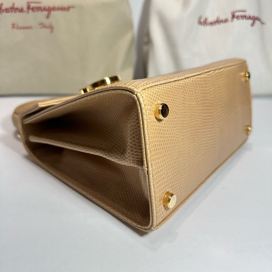 Creation Top Handle 經典博物館系列駝色蜥蜴皮手提包-9