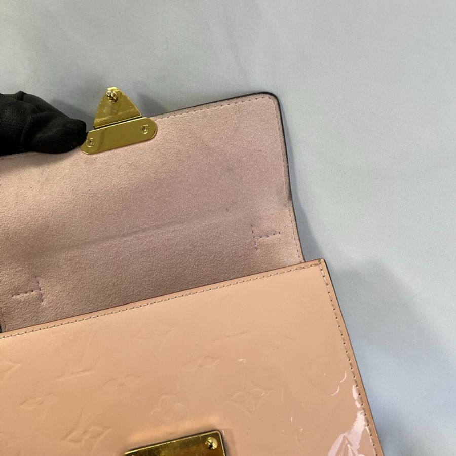 LV Spring street 漆皮水波紋鎖頭包 粉色-8