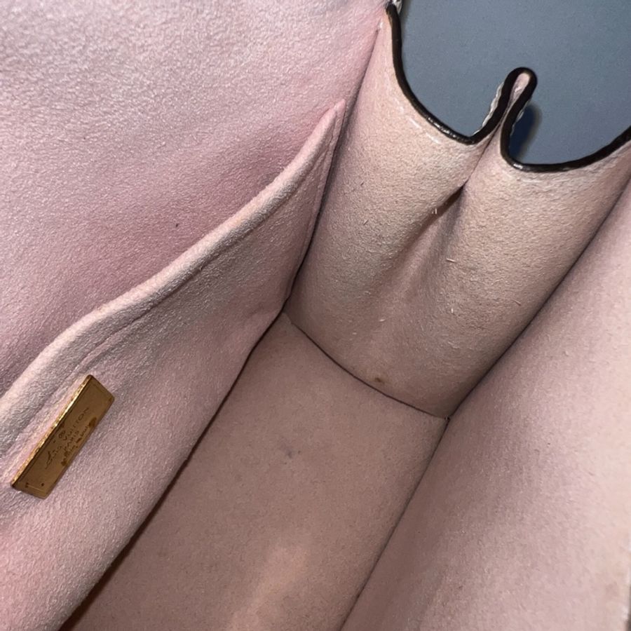 LV Spring street 漆皮水波紋鎖頭包 粉色-9