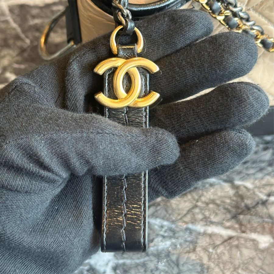 Chanel 經典米色流浪包小號❤️ 🈶雷標27開❤️🔥-13