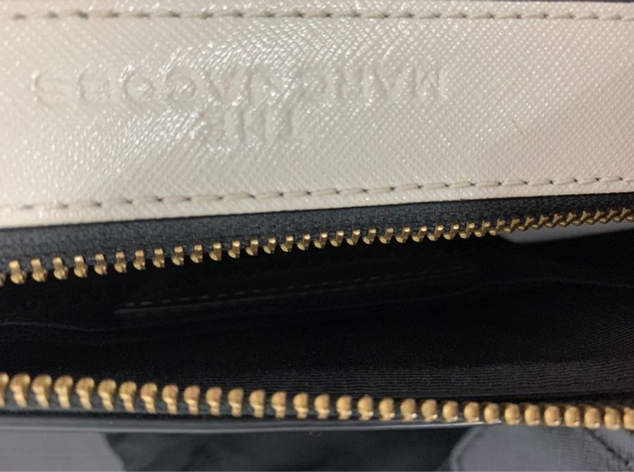 MARC JACOBS SNAPSHOT 防刮牛皮相機包-6