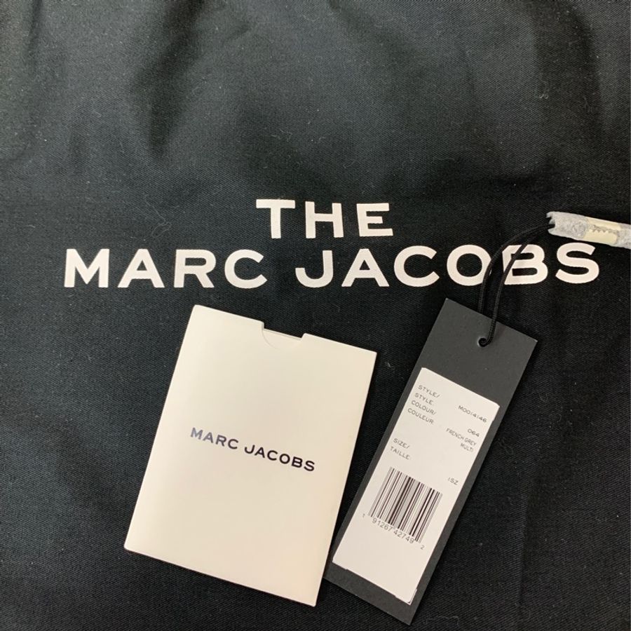 MARC JACOBS SNAPSHOT 防刮牛皮相機包-9