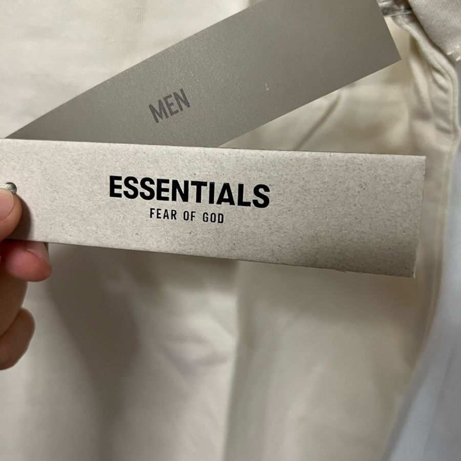 ESSENTIALS-1