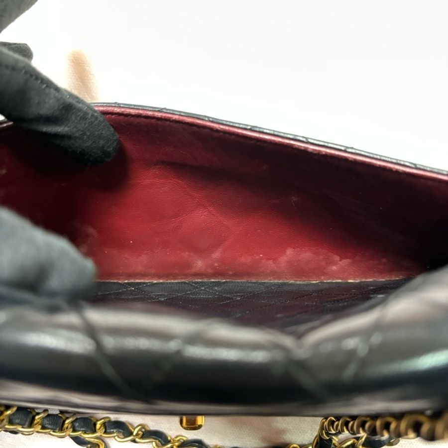 Chanel vintage 羊皮翻蓋包-17