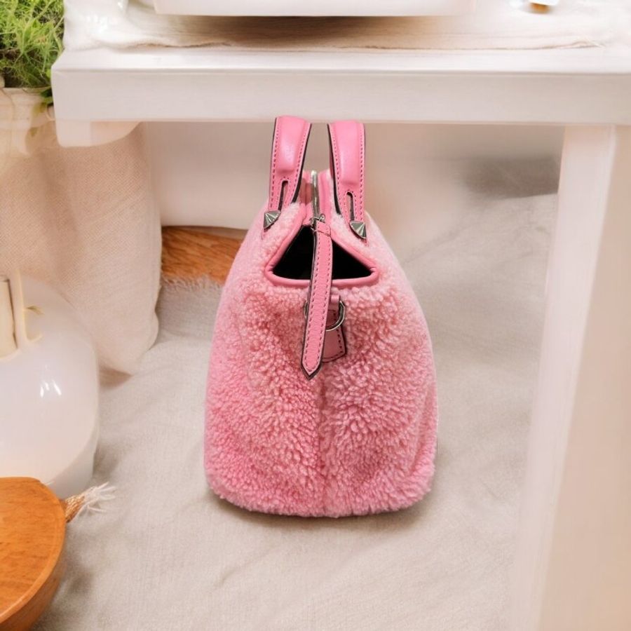 Fendi 粉色羊毛BY THE WAY-3