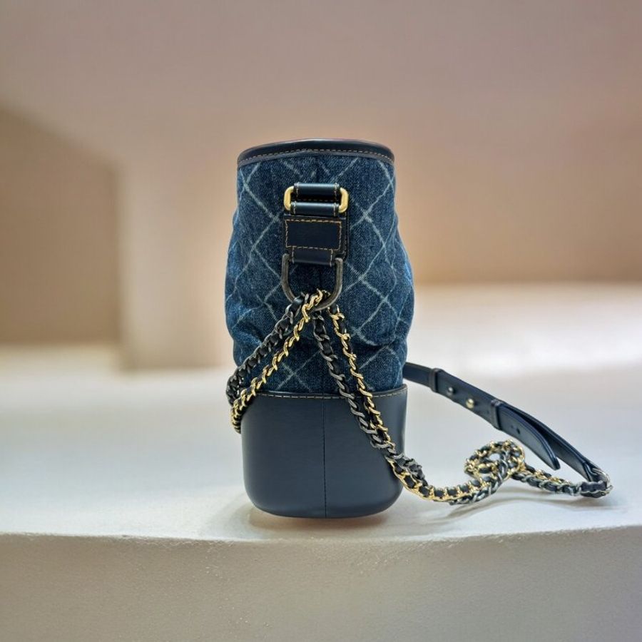 CHANEL 牛仔格紋中款流浪包/25-3