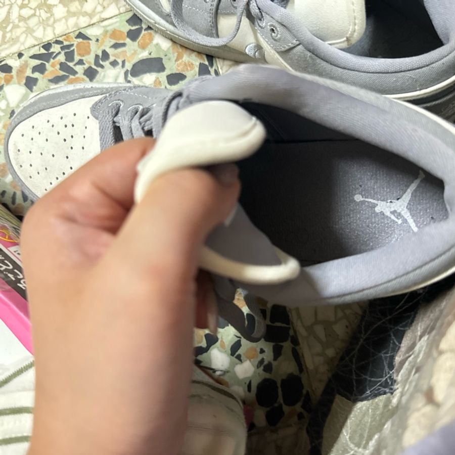 NIKE Air Jordan 1 light steel grey女鞋轉售-15