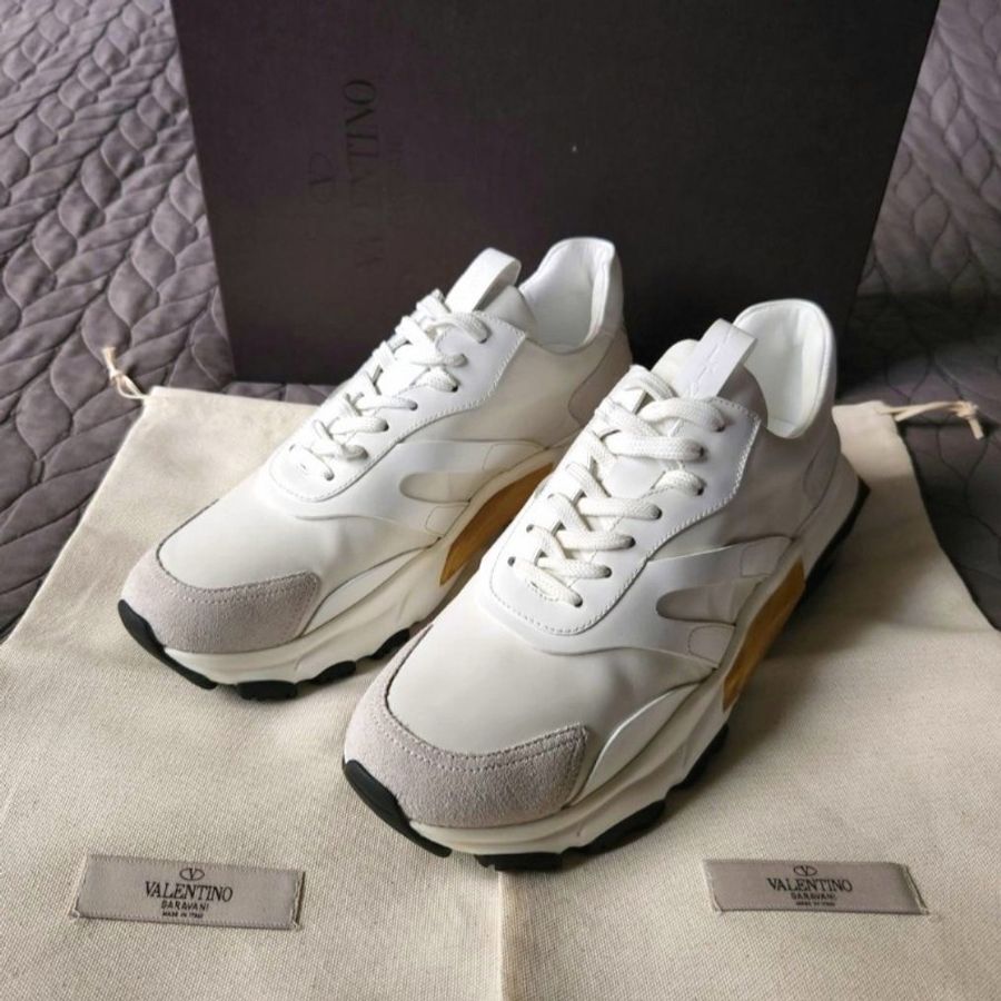 Valentino Bounce Calfskin Sneakers-0