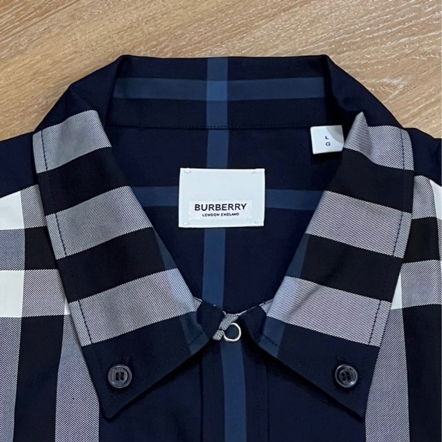 全新 Burberry 經典格紋 短袖襯衫-11