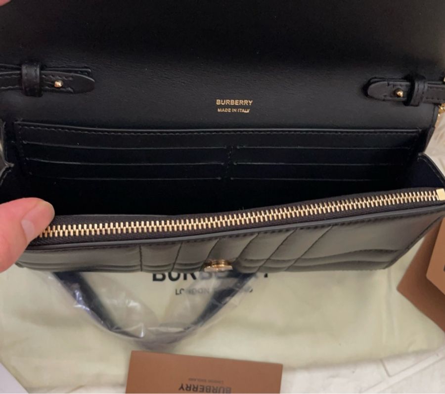 Burberry lola chain wallet/woc 小羊皮鏈條斜背包 黑 金標-3