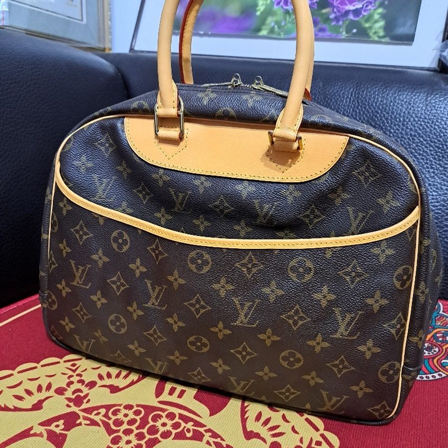 日本超新美二手包／超低價／LV手提包大珍包／35cm-1