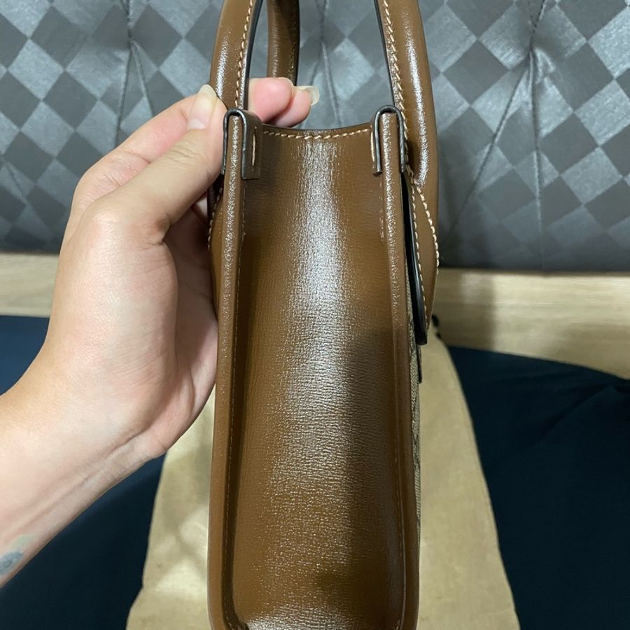 Gucci迷你琴譜-4