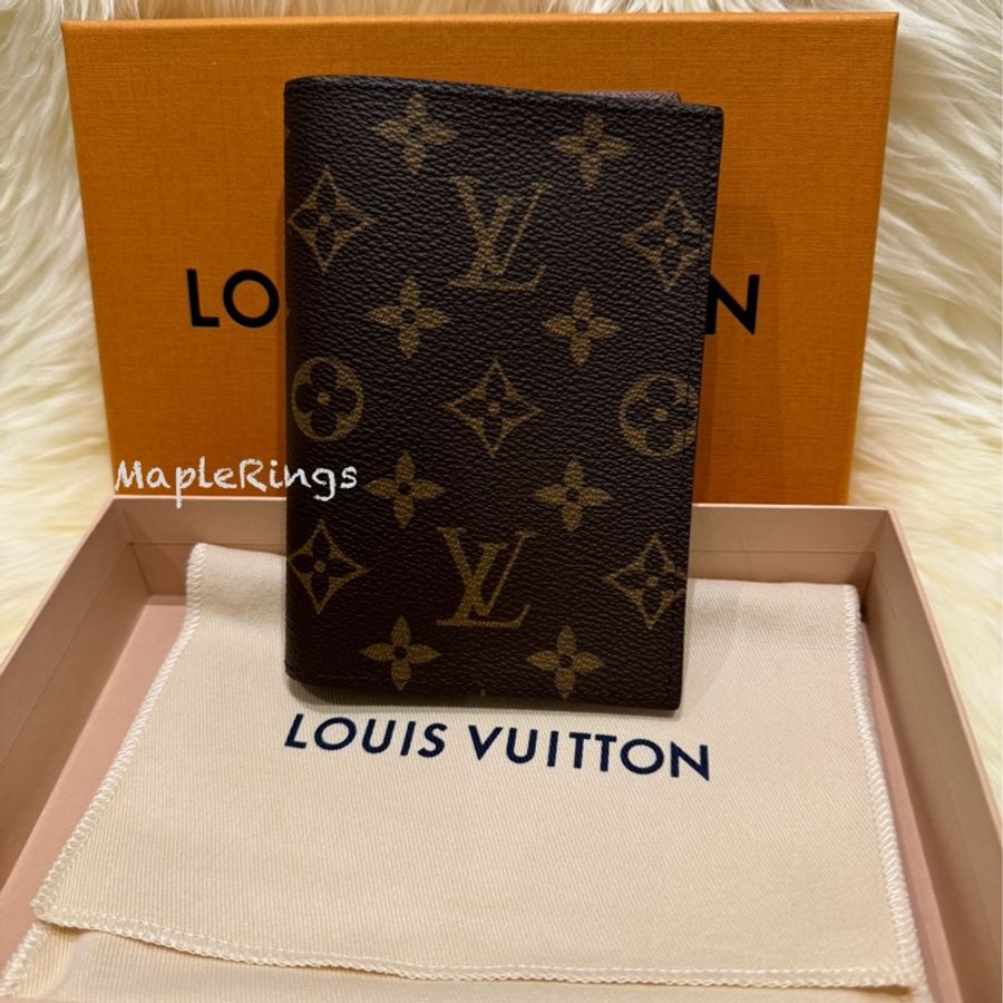LV 全新 現貨 護照夾 護照套-2
