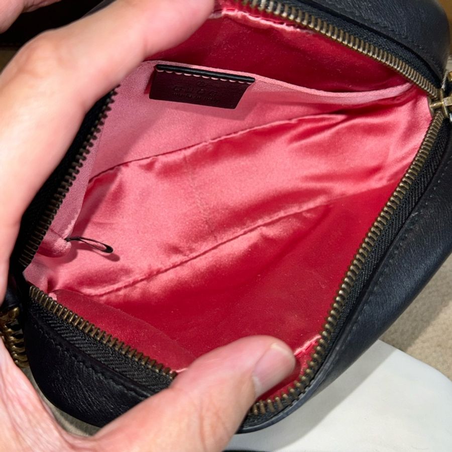 GUCCI Marmont 黑白拼色相機鍊包18cm🖤🤍個性爆表-17