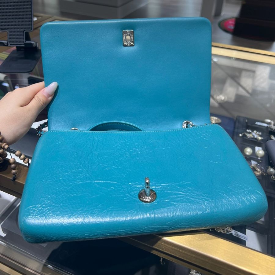 Chanel tiffany blue鏈條包-3